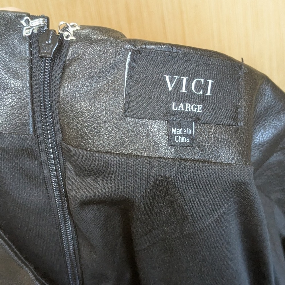 VICI Faux Leather Pleated Mini Skirt Chocolate Brown Mobwife Biker Women's Large - Picture 2 of 7